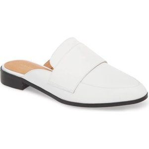 Halogen Violet Mules in White Leather (size 8)